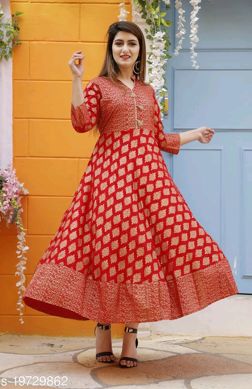 Women Printed Rayon Flared Kurta