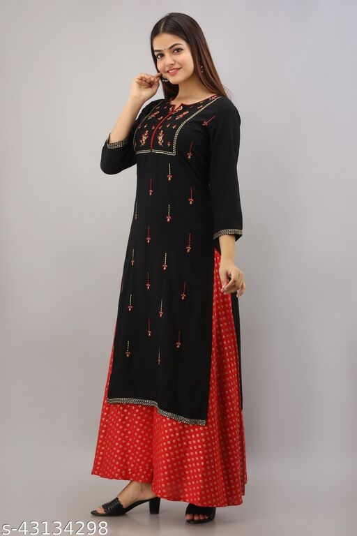 Trendy Voguish Women Kurta Sets