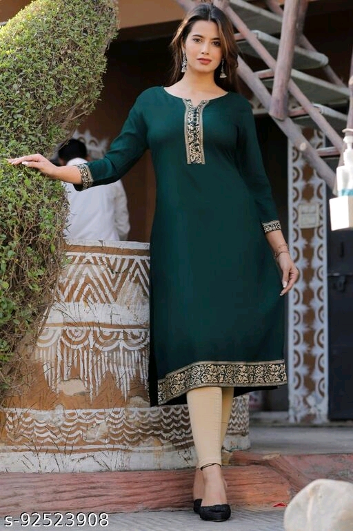 Abhisarika Ensemble Kurtis