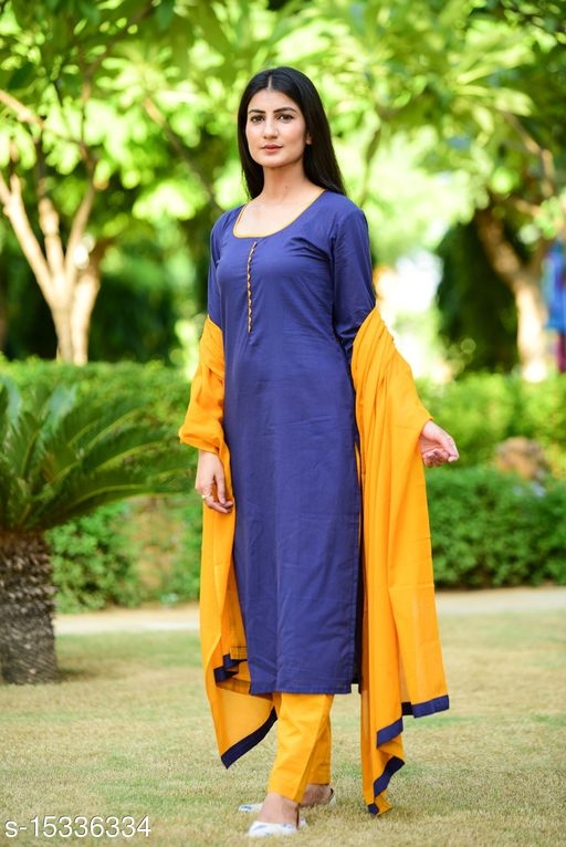 Aagyeyi Attractive Women Kurta Sets