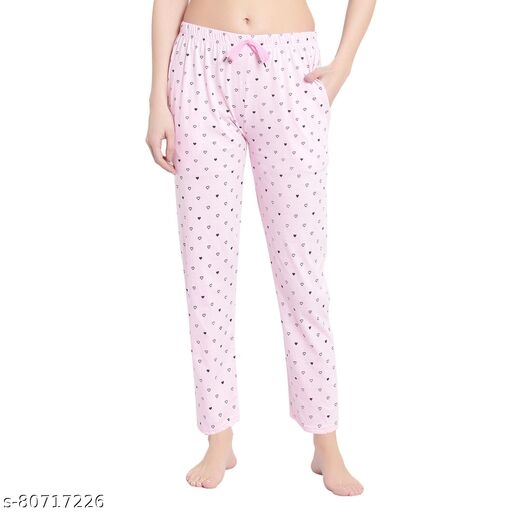 woman's night pyjama  